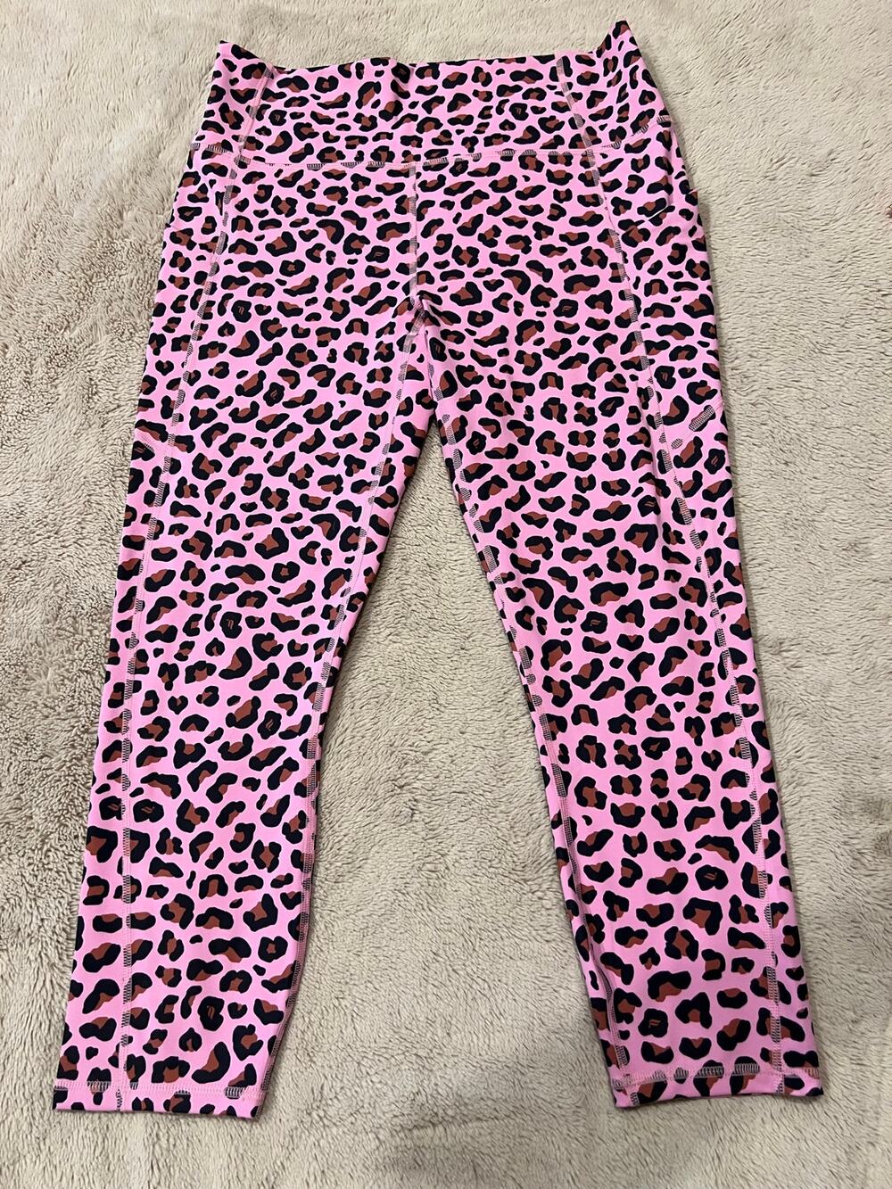 FABLETICS Oasis PureLuxe High-Waisted Capri Pink leopard